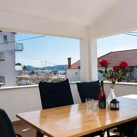 Anita Tribunj Tribunj (Sibenik-Knin)