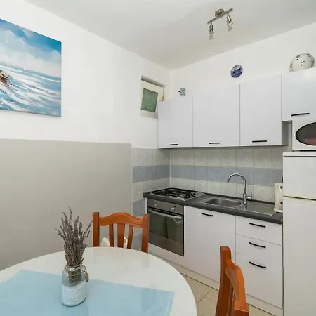 Anita Tribunj * Tribalj