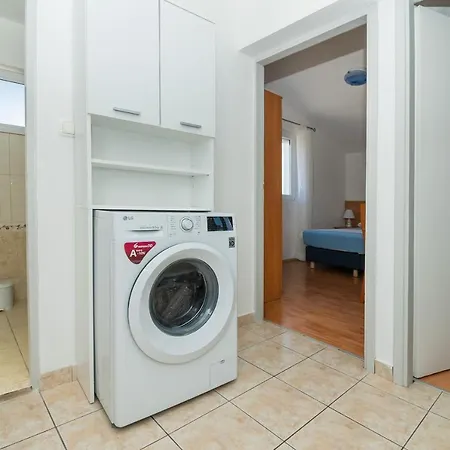 Apartament Anita Tribunj Tribalj