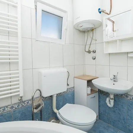 Anita Tribunj Apartmán *