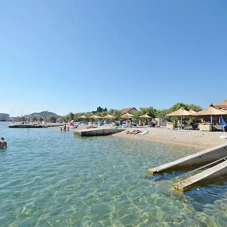 Anita Tribunj Apartament