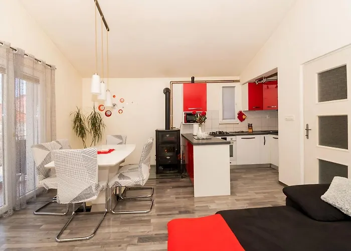 Anita Tribunj Apartment *