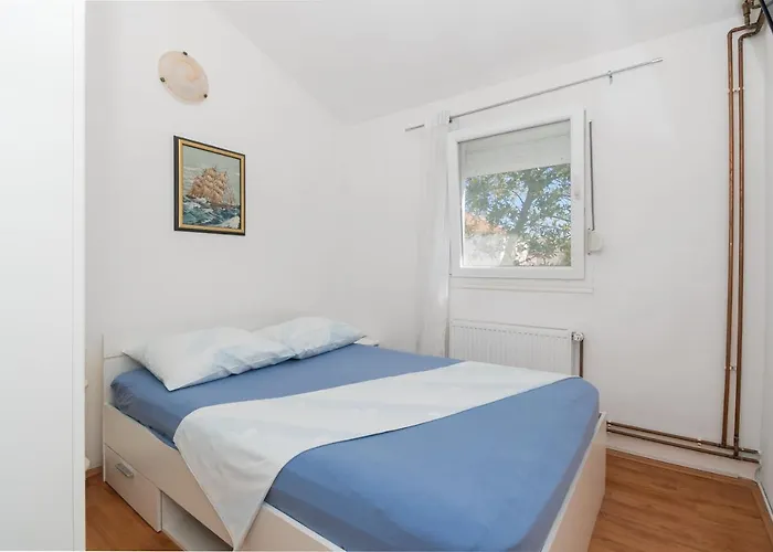 Appartement Anita Tribunj *