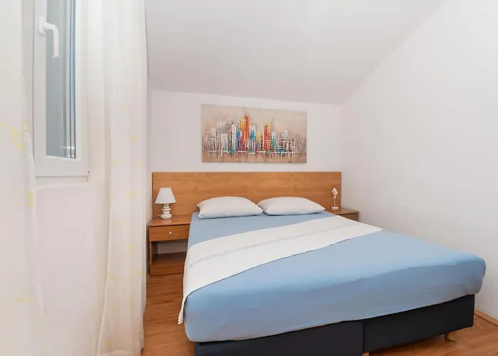 Apartment Anita Tribunj