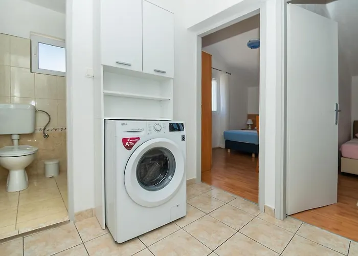 Apartment Anita Tribunj Tribunj (Sibenik-Knin)